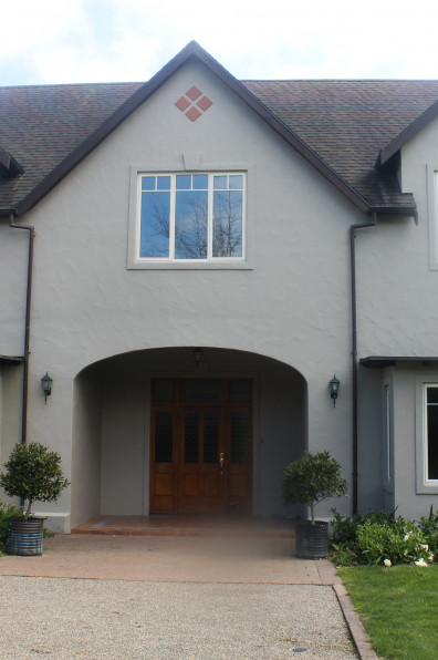 An atmospheric paint palette gives this hardworking Hamilton house a feel-good refresh