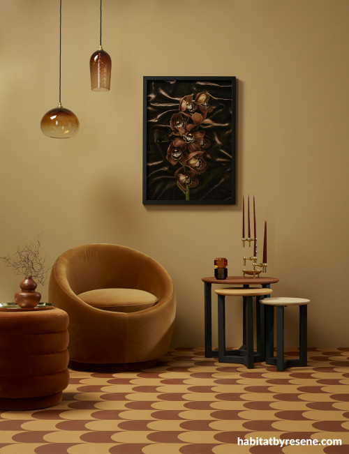 painted floor scallop design