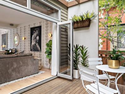 Kelly Gammie gives her Auckland home a light and bright lift Kelly Gammie gives her Auckland home a light and bright lift