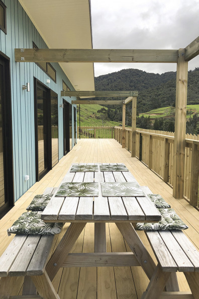 A triumphant Katikati home where Mad Men and Bauhaus unite A triumphant Katikati home where Mad Men and Bauhaus unite