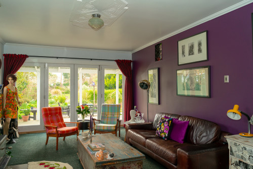 Purple Wall, Purple Interiors, Retro Interiors, Retro Furniture
