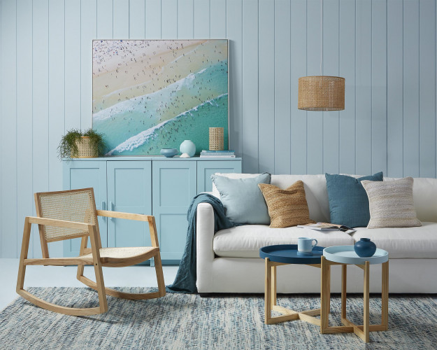 Going Coastal How To Create The Laid Back Beachy Bach Look Using Blues And Whites Habitat By Resene 19mm powder coated steel tube carry bag: going coastal how to create the laid